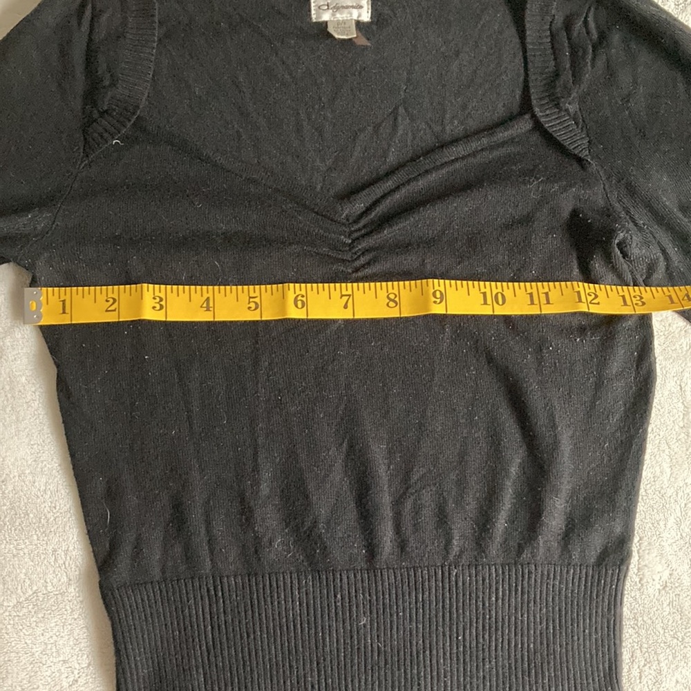Dynamite Sweater - Picture 3 of 9